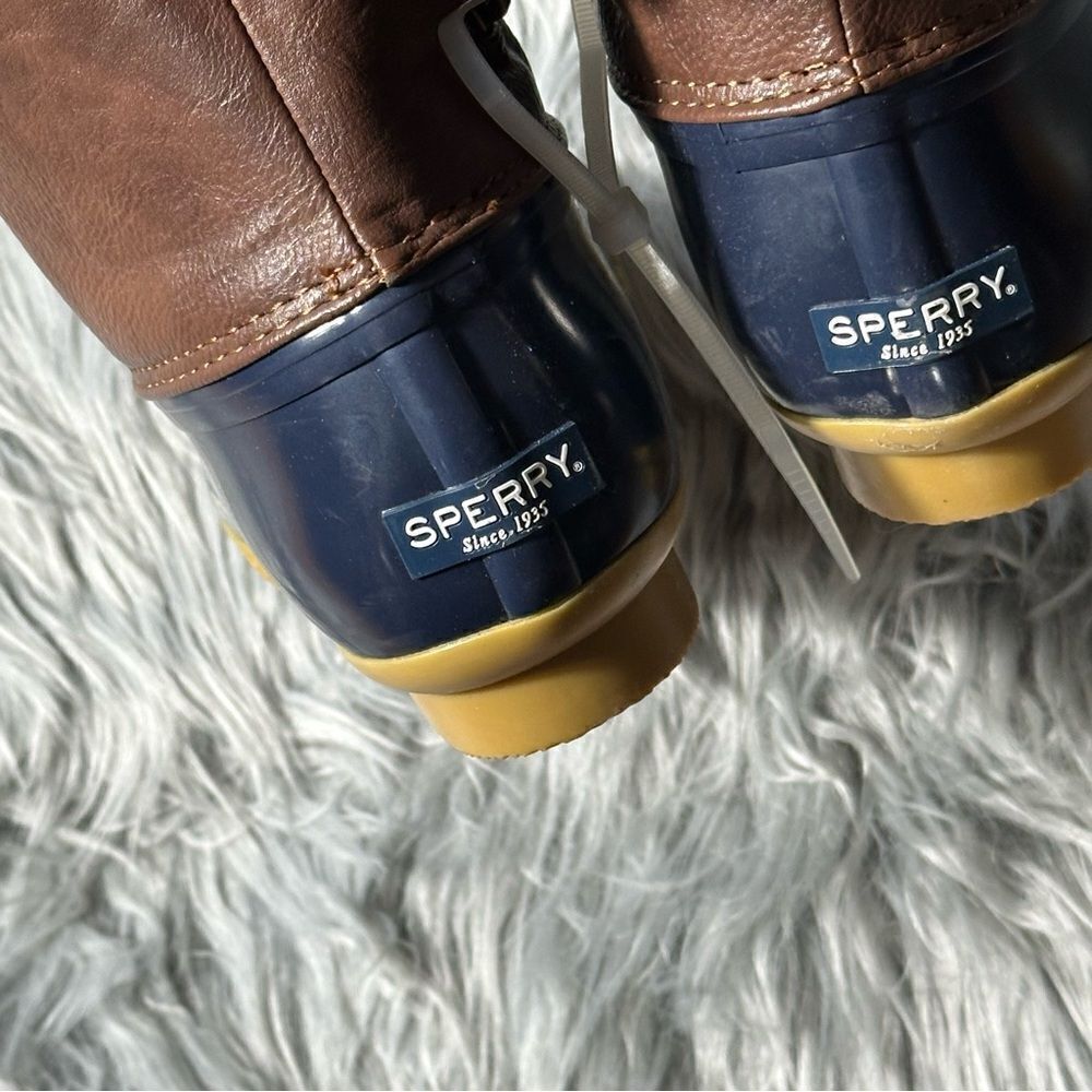 SPERRY Boots  - Picture 2 of 5